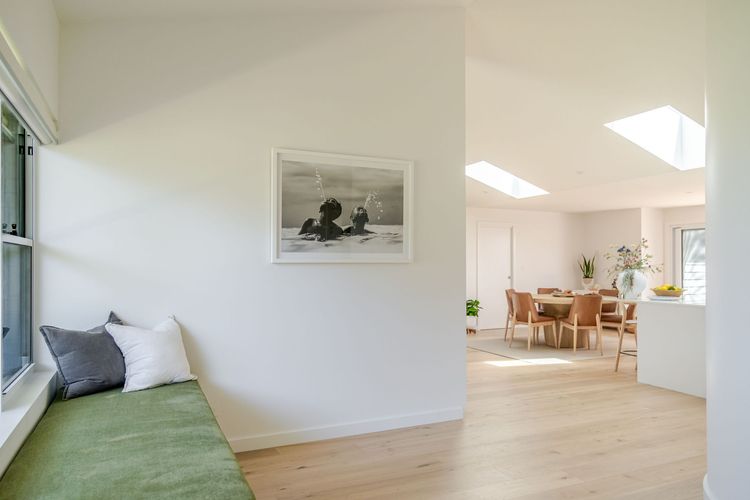 Rise in Mollymook Beach