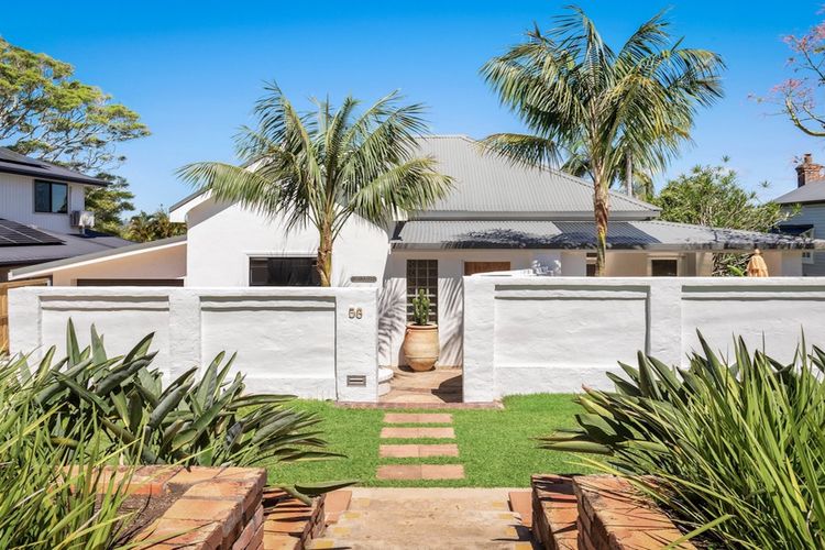 Le Dog Beach Club – chic home with pool