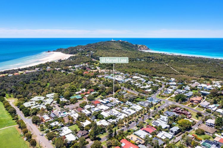 Aroha – beachside luxury home with private pool