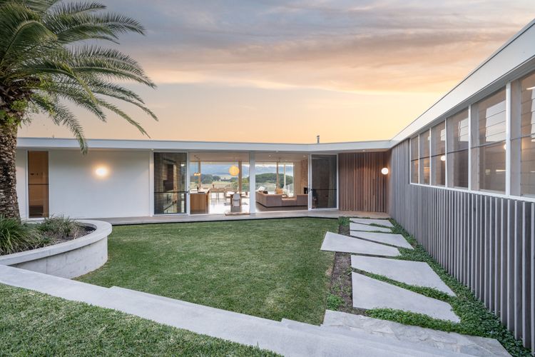 Las Palmas – luxury hinterland estate with pool