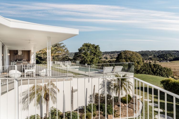 Las Palmas – luxury hinterland estate with pool