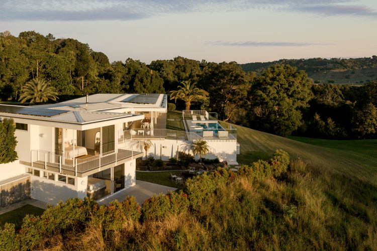 Las Palmas – luxury hinterland estate with pool