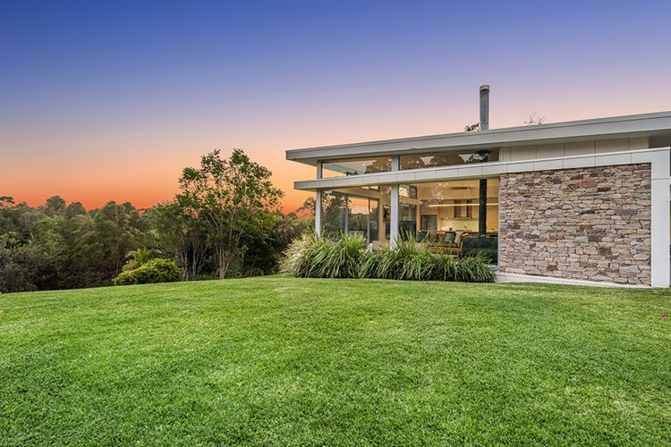 Broken Ridge – luxury bushland oasis with pool
