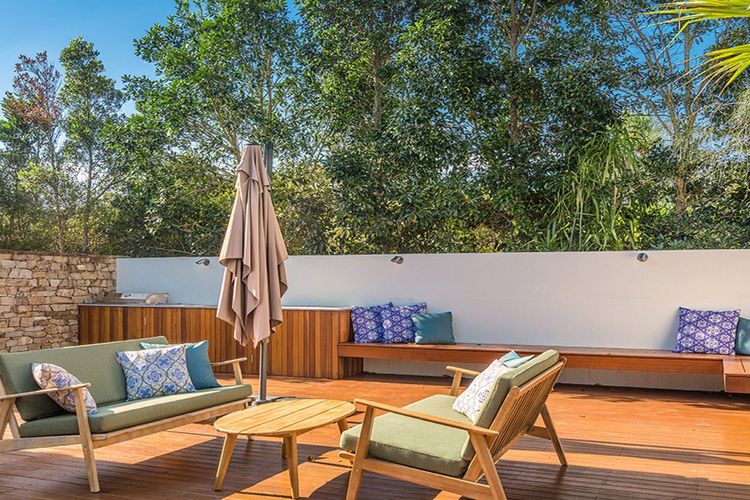 Broken Ridge – luxury bushland oasis with pool