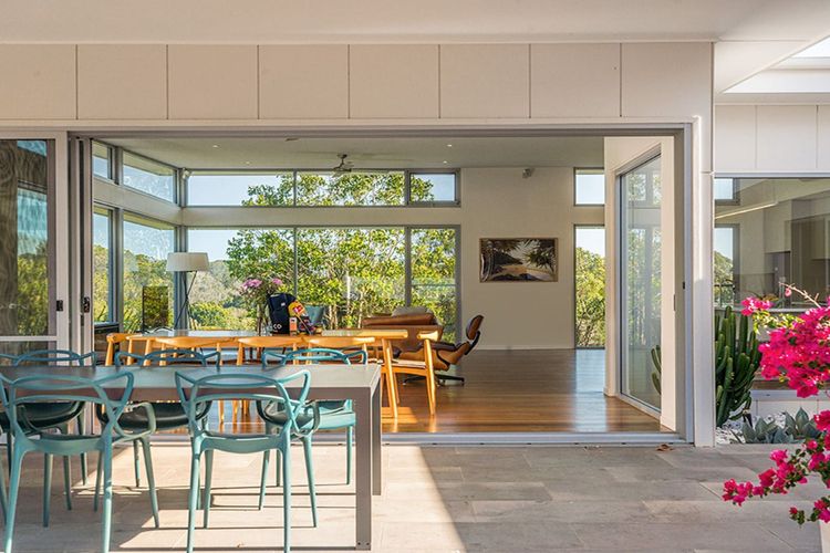 Broken Ridge – luxury bushland oasis with pool