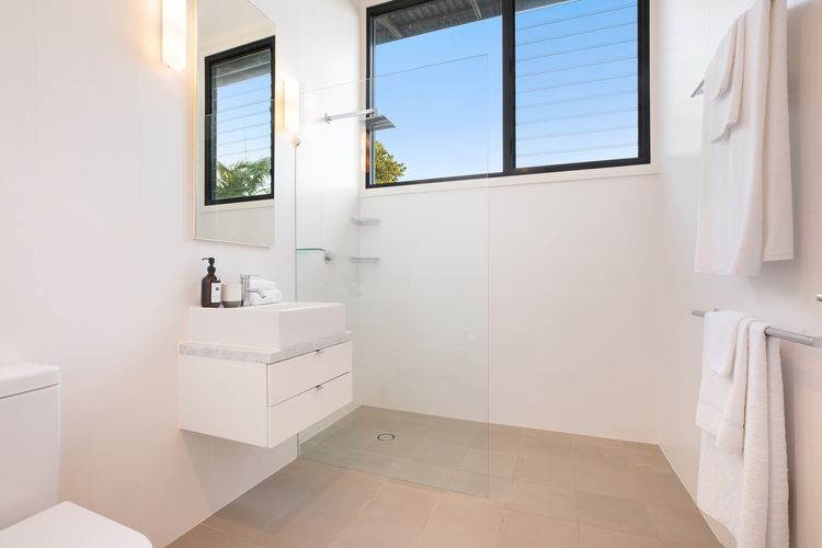 Byron Beachside Bliss – with pool & beach access