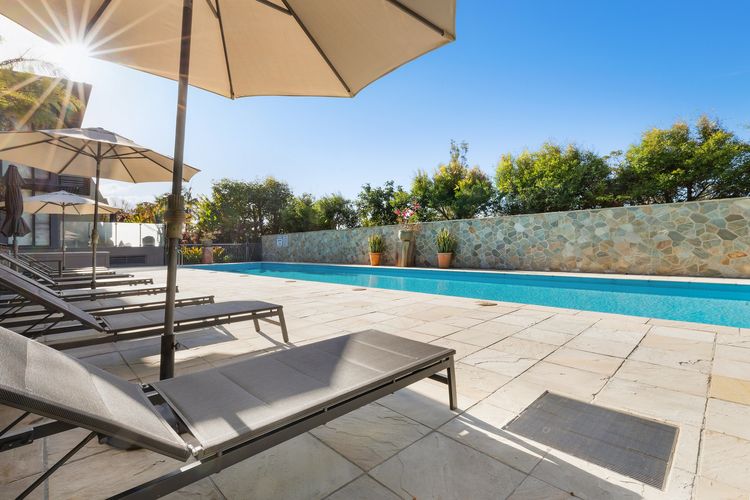 Byron Beachside Bliss – with pool & beach access