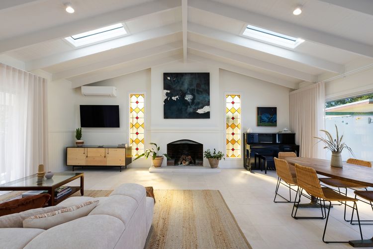 Kirra Beach House – relax in pool & sauna