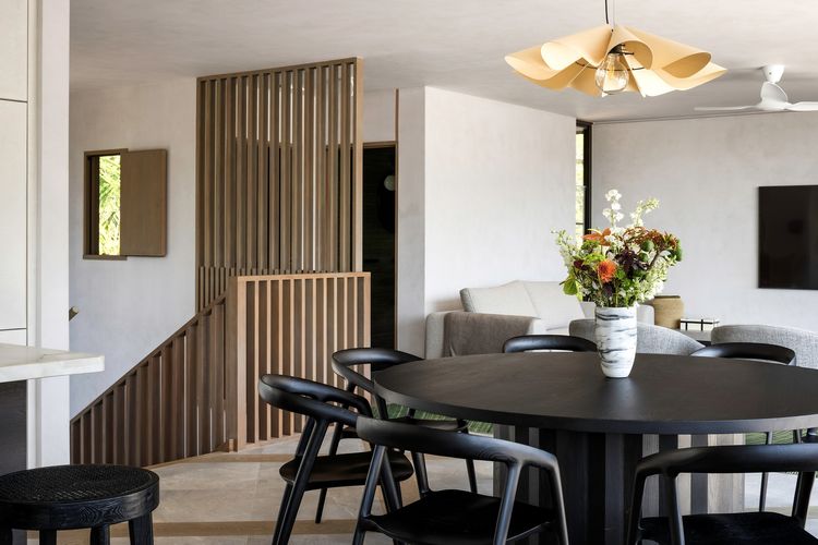 Starfall – designer retreat moments from the beach