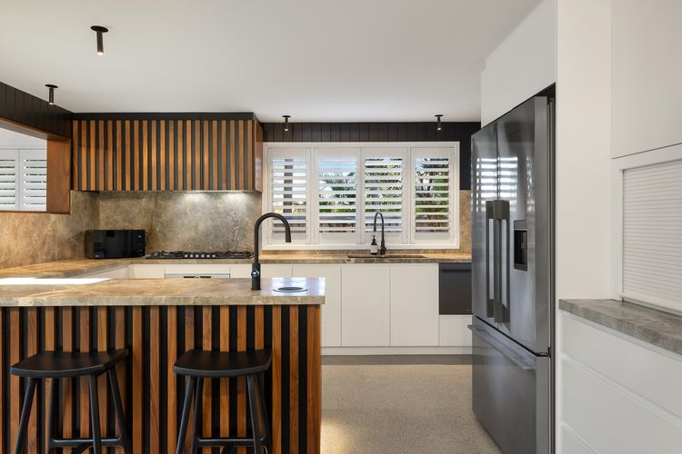 Noire at the Beach – Steps from Belongil Beach