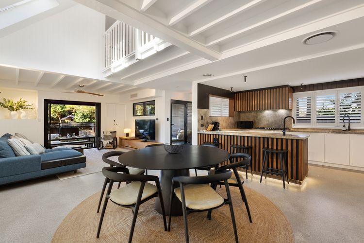 Noire at the Beach – Steps from Belongil Beach