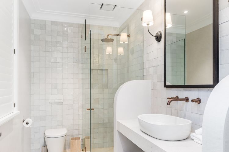 Aquarium – beachfront Pottsville home with pool