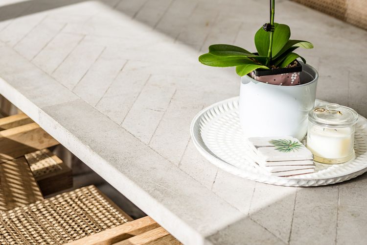 Aquarium – beachfront Pottsville home with pool