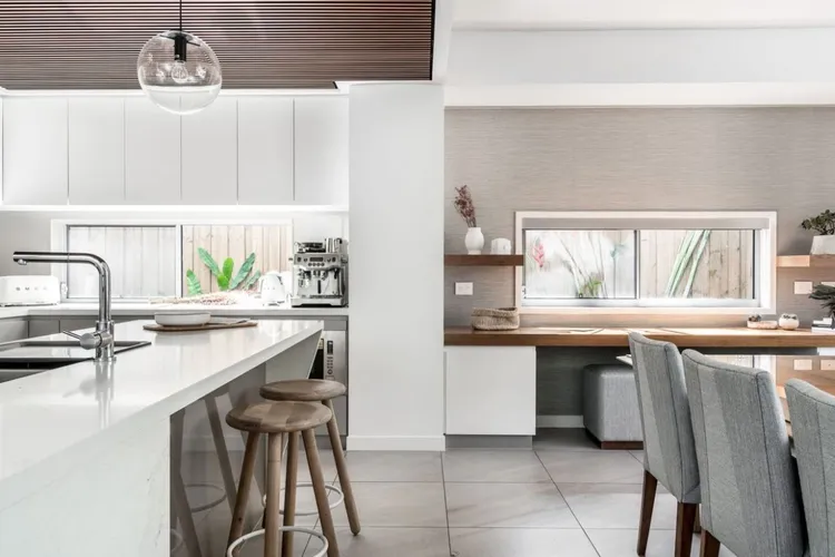 Kokos Beach House 1 – beachside luxury with pool