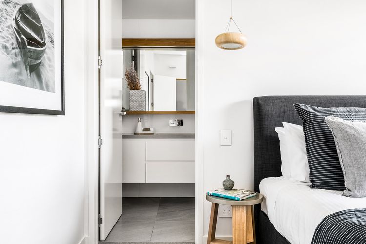 Kokos Beach House 1 – beachside luxury with pool