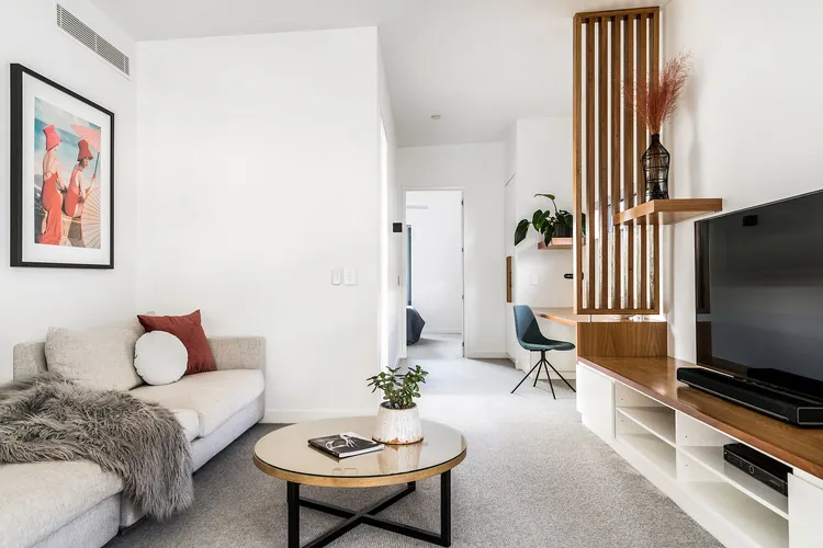 Kokos Beach House 1 – beachside luxury with pool