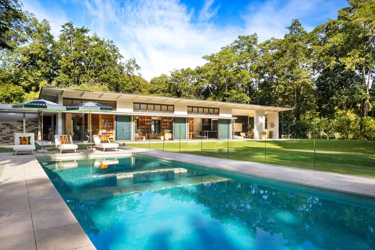 Pine Mountain – luxury rural estate with pool