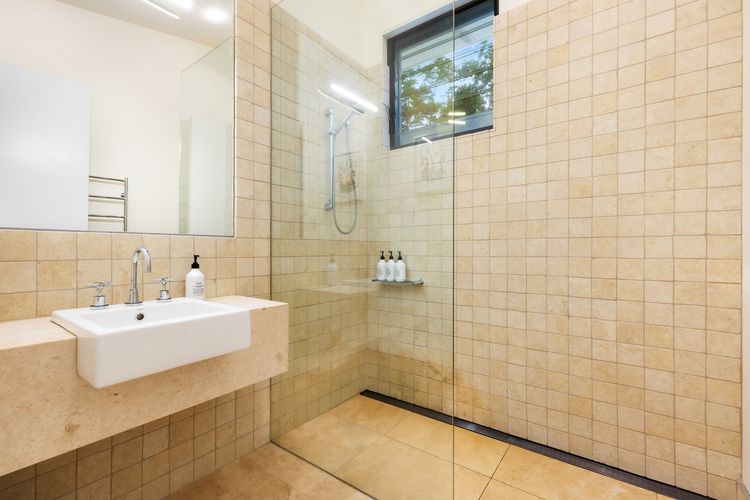 Pine Mountain – luxury rural estate with pool