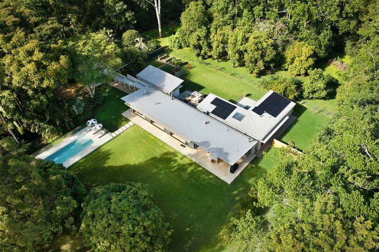 Pine Mountain – luxury rural estate with pool