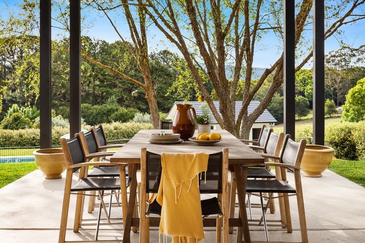 Fairway – Luxury Federal retreat with 14m pool