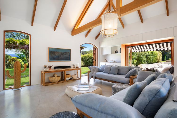 Fairway – Luxury Federal retreat with 14m pool