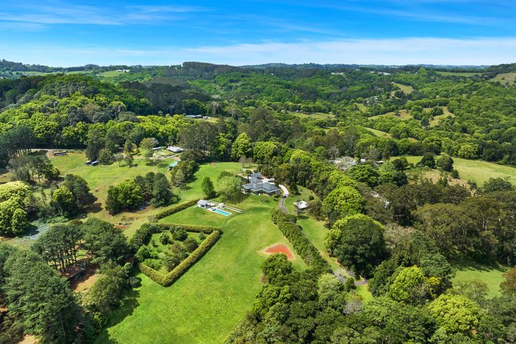 Fairway – Luxury Federal retreat with 14m pool