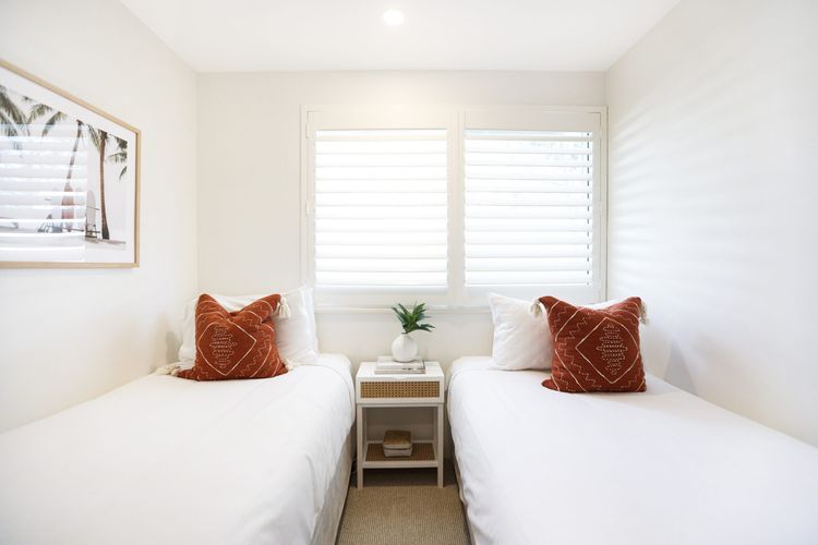 Karinya – 3 BR home steps from Clarkes Beach