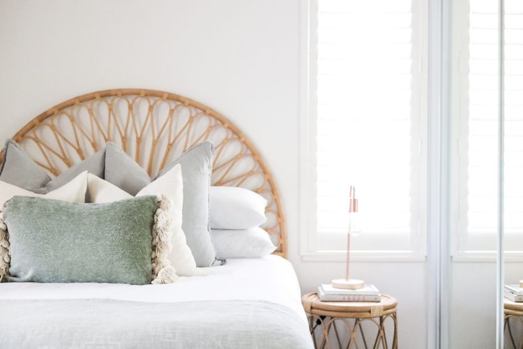 Karinya – 3 BR home steps from Clarkes Beach