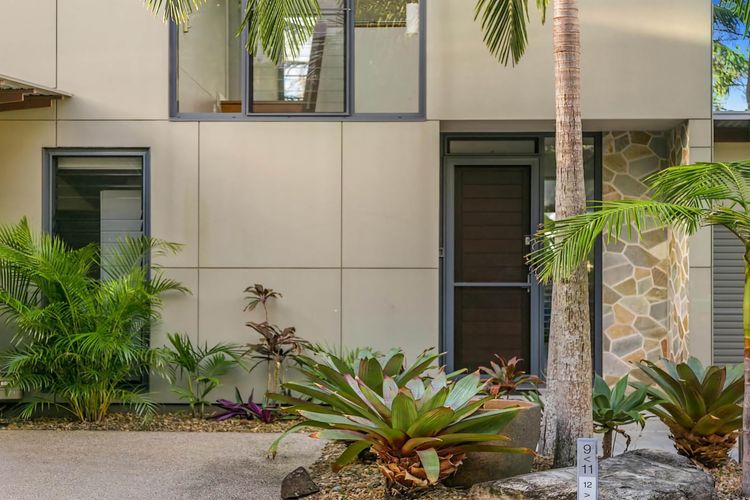 Kiah – nestled between Main & Belongil Beaches