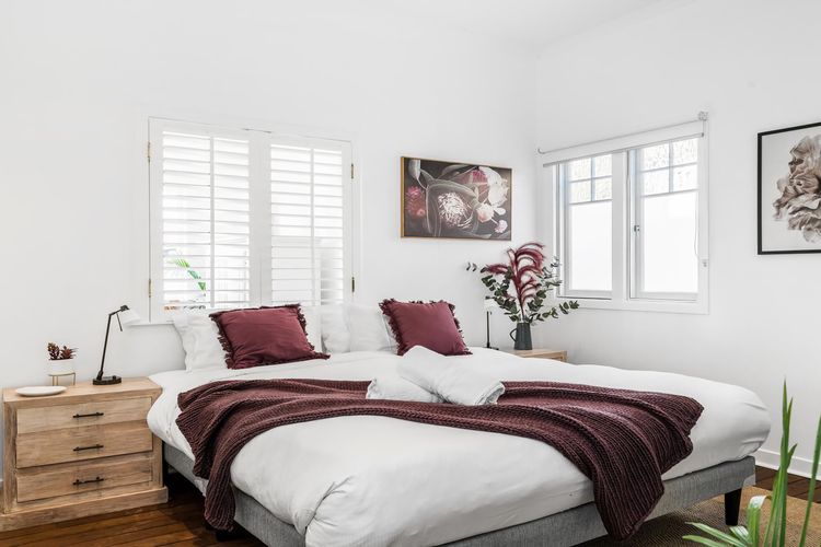 Alkira – Boutique cottage – Walk to Clarkes Beach