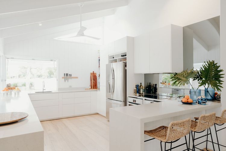 Paradise Palms – pet-friendly beach home with pool