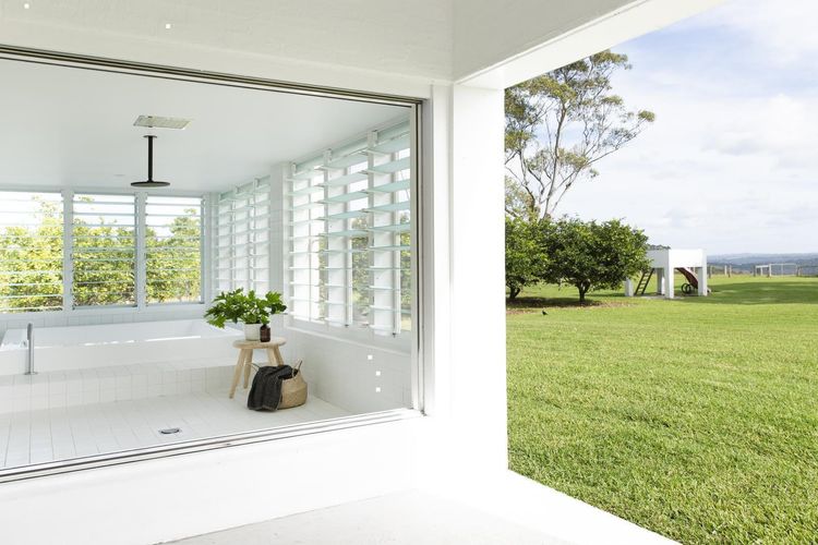 Amileka – luxury 25 acre estate with pool