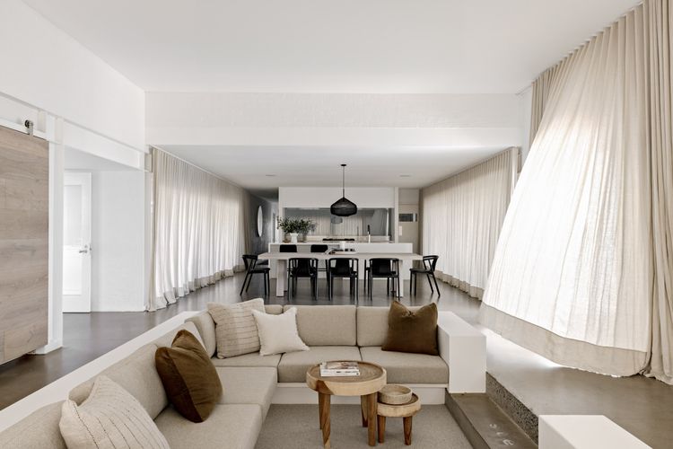 Amileka – luxury 25 acre estate with pool