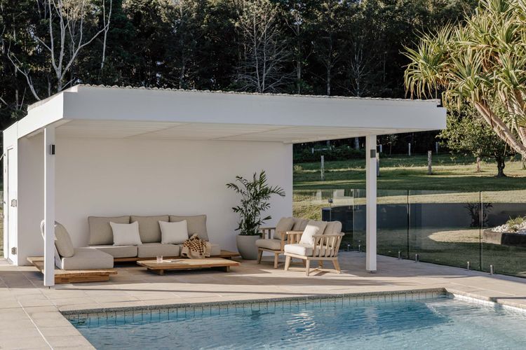 Amileka – luxury 25 acre estate with pool