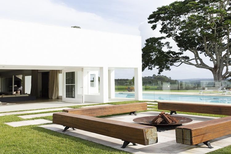 Amileka – luxury 25 acre estate with pool