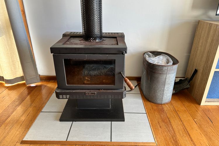 Saturn Sands – 30 Saturn Parade