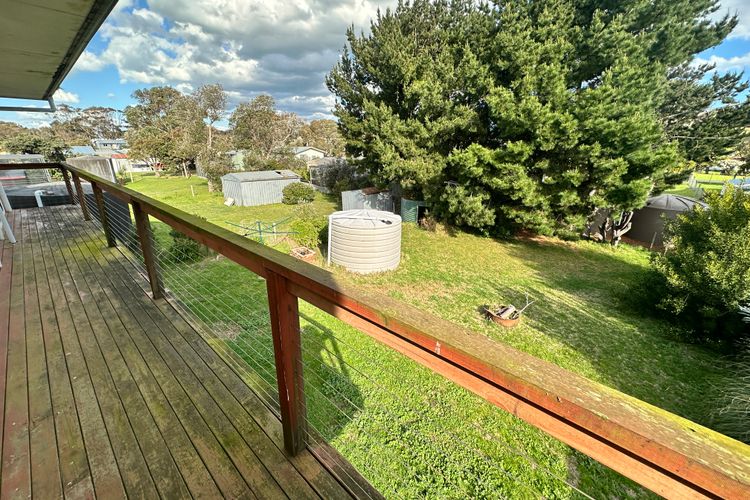 Saturn Sands – 30 Saturn Parade