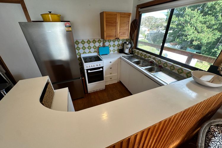 Saturn Sands – 30 Saturn Parade