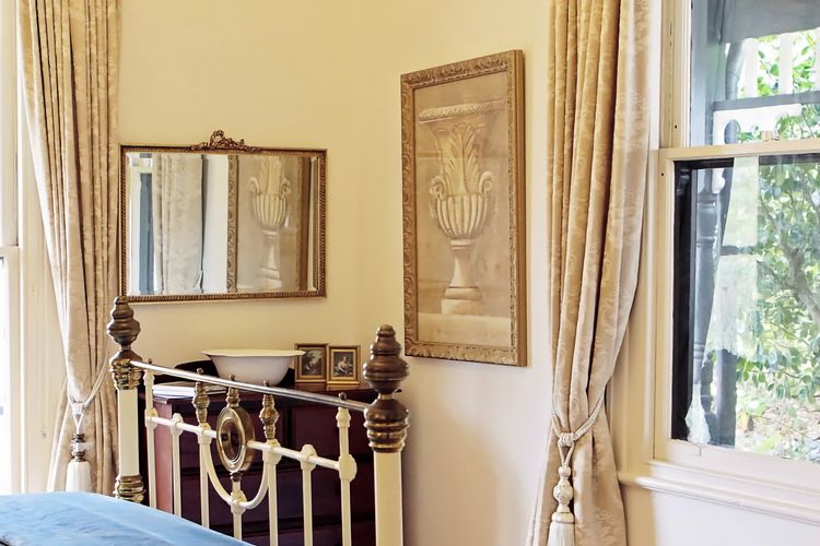 Borough Country House