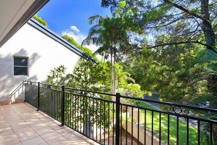 Little Cove Townhouse 2 Pandanus Street 14