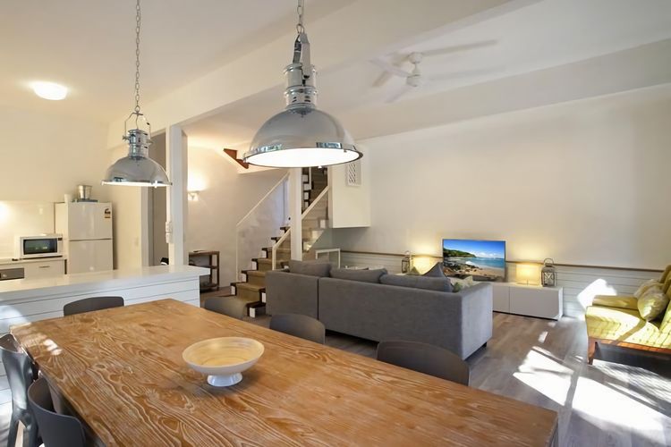 Little Cove Townhouse 2 Pandanus Street 14