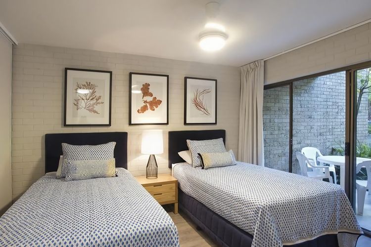 Sundown Lodge 2 Edgar Bennett Avenue 14