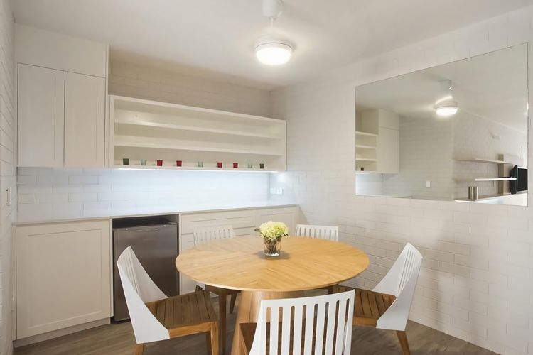 Sundown Lodge 2 Edgar Bennett Avenue 14