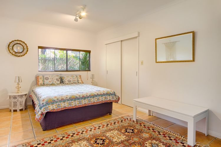 Sunshine Beach House 14 Depper Street