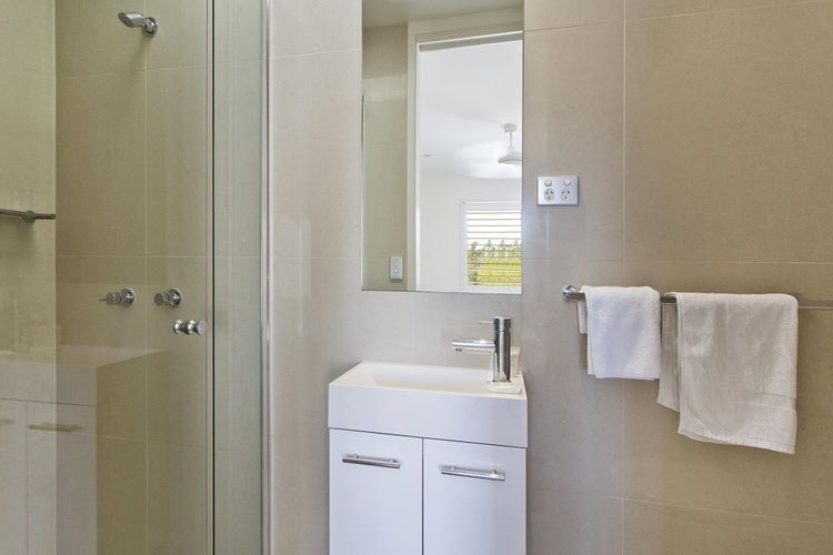 Weyba Quays Townhouse 7 Peza Court 6