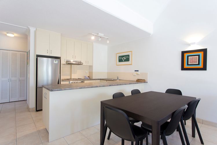 Headland Views 5 Alderly Terrace 42