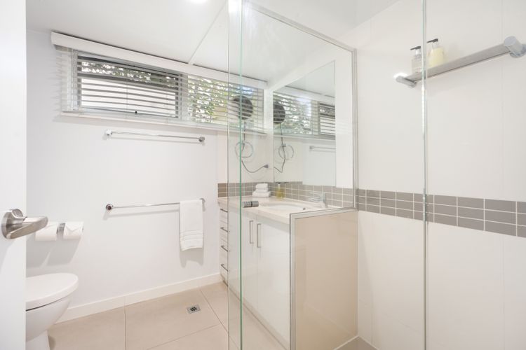 Little Cove Lodge 5 Park Road 24