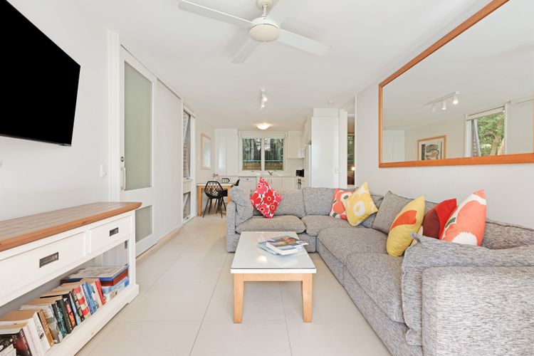 Little Cove Lodge 5 Park Road 24