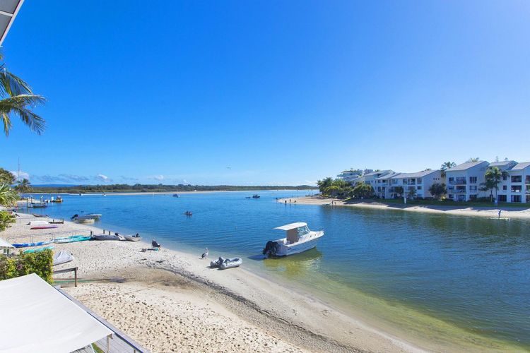 Driftwood 4 Barbados Crescent 9