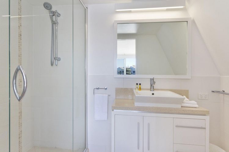 Driftwood 4 Barbados Crescent 9